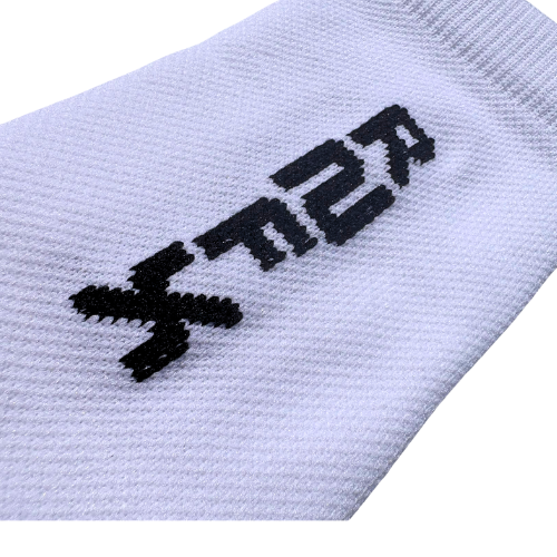 Signature Black and White Running Sock